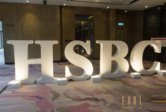 Photo 26. HSBC new